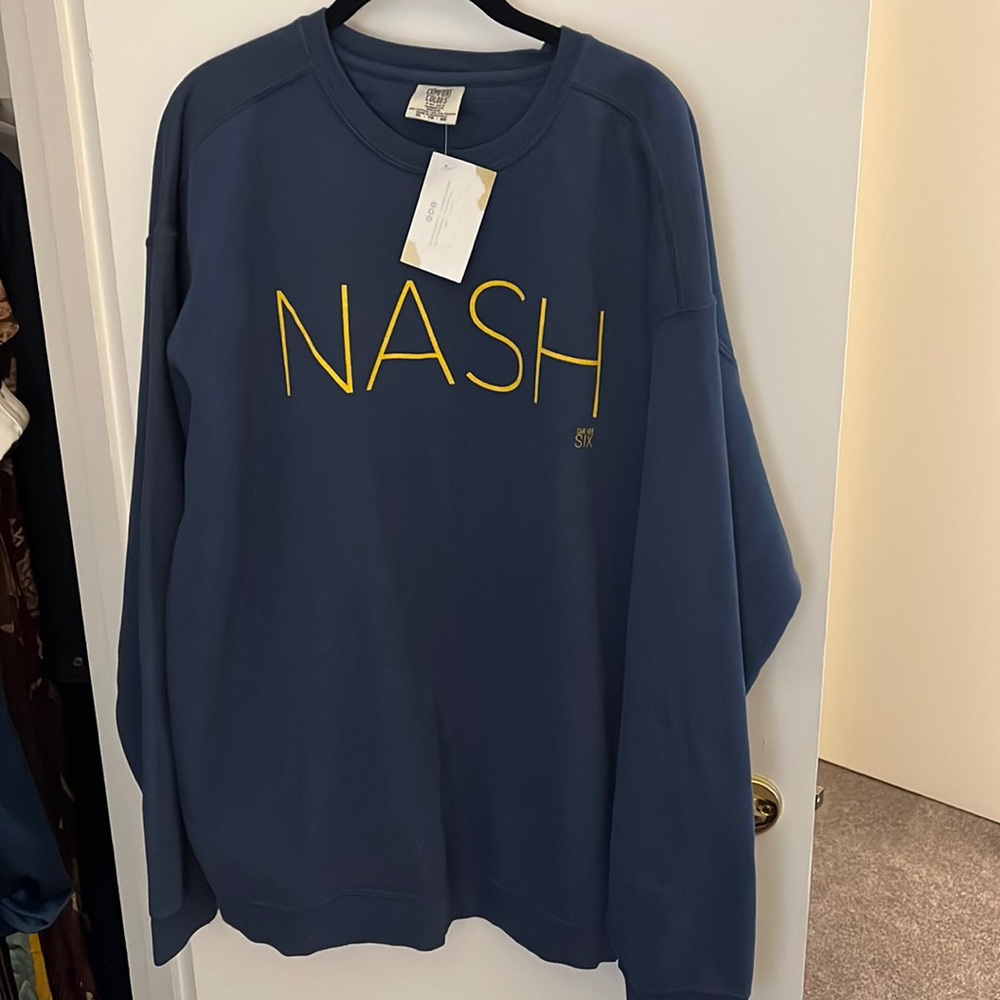 Bates Boutique, comfort colors, “NASH” sweatshirt